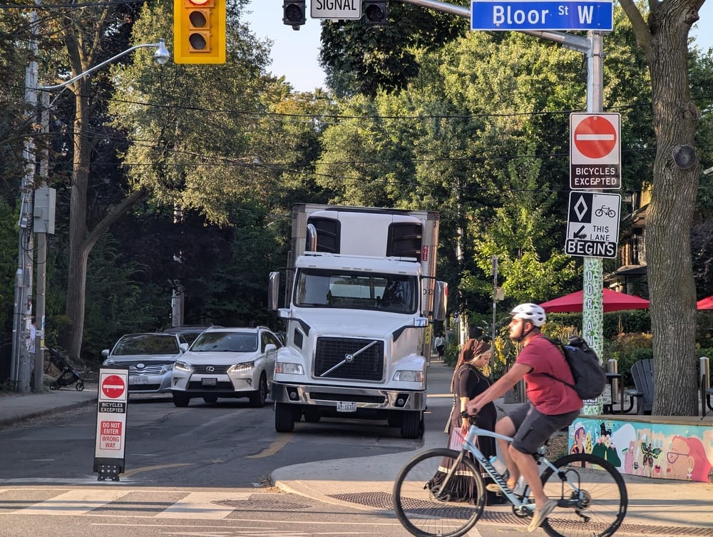 Sysco Toronto Ontario AM 16337