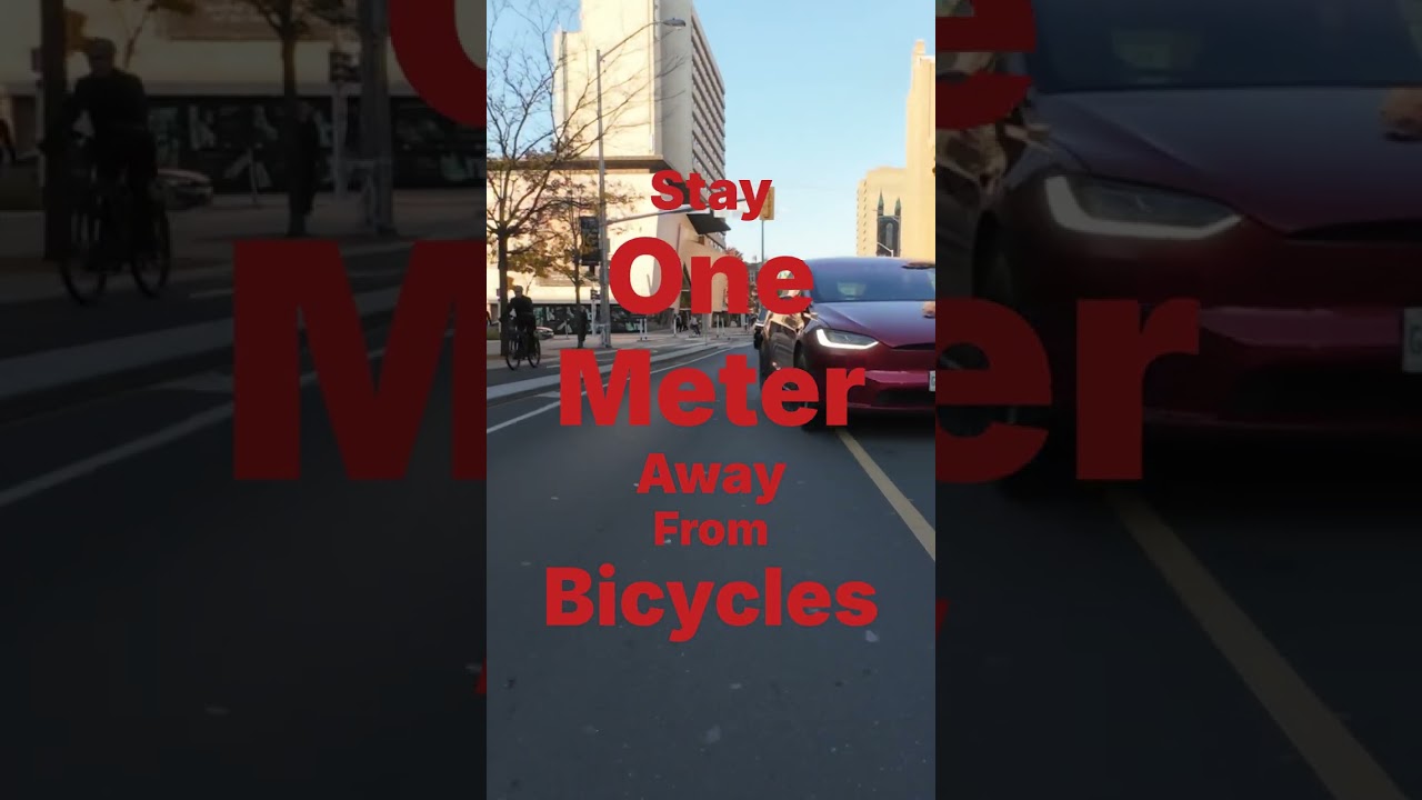 Ontario CKJS544 Passes Too Close on Bloor Street